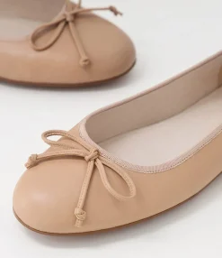 Online Midas Shoes Bowy Nude Leather Ballet Flats