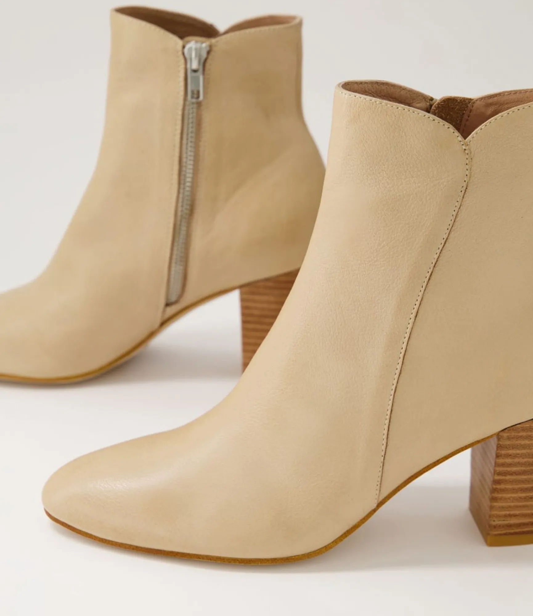 Clearance Midas Shoes Lyatt Camel Leather Ankle Boots