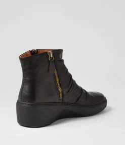 Shop Midas Shoes Soul Black Leather Ankle Boots
