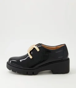 New Midas Shoes Ubert Black Patent Leather Heels