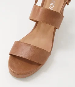 New Midas Shoes Wunda Dark Tan Leather Sandals